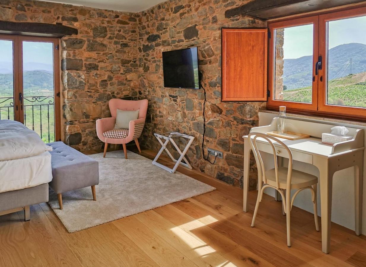 Boutique Finca Esencial Villafranca Del Bierzo Εξωτερικό φωτογραφία