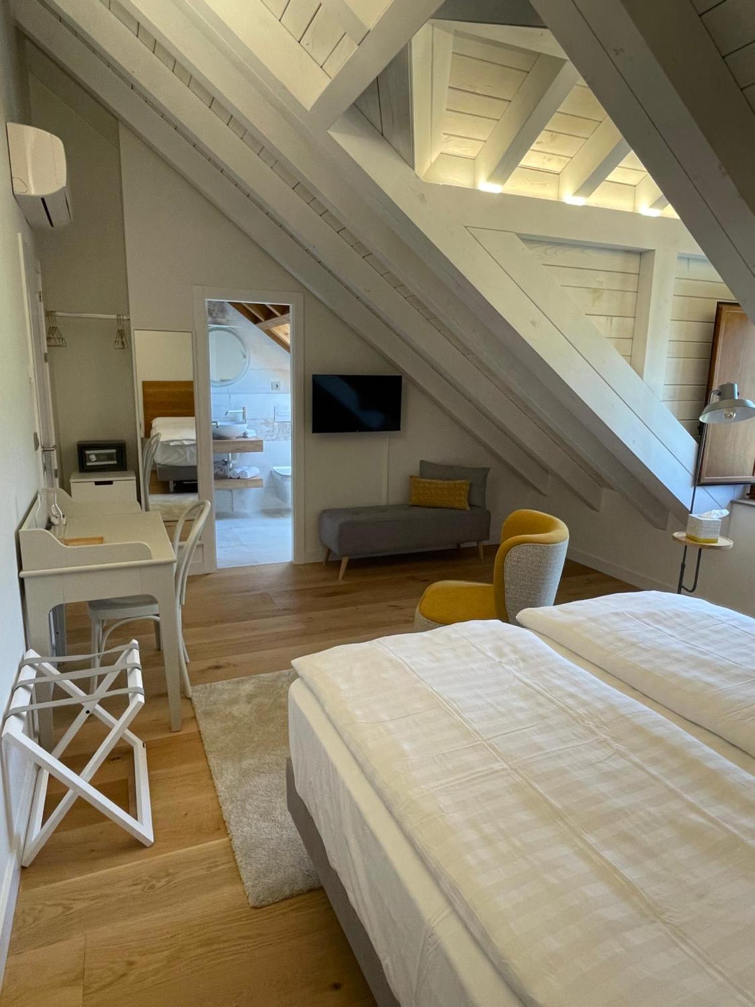 Boutique Finca Esencial Villafranca Del Bierzo Εξωτερικό φωτογραφία